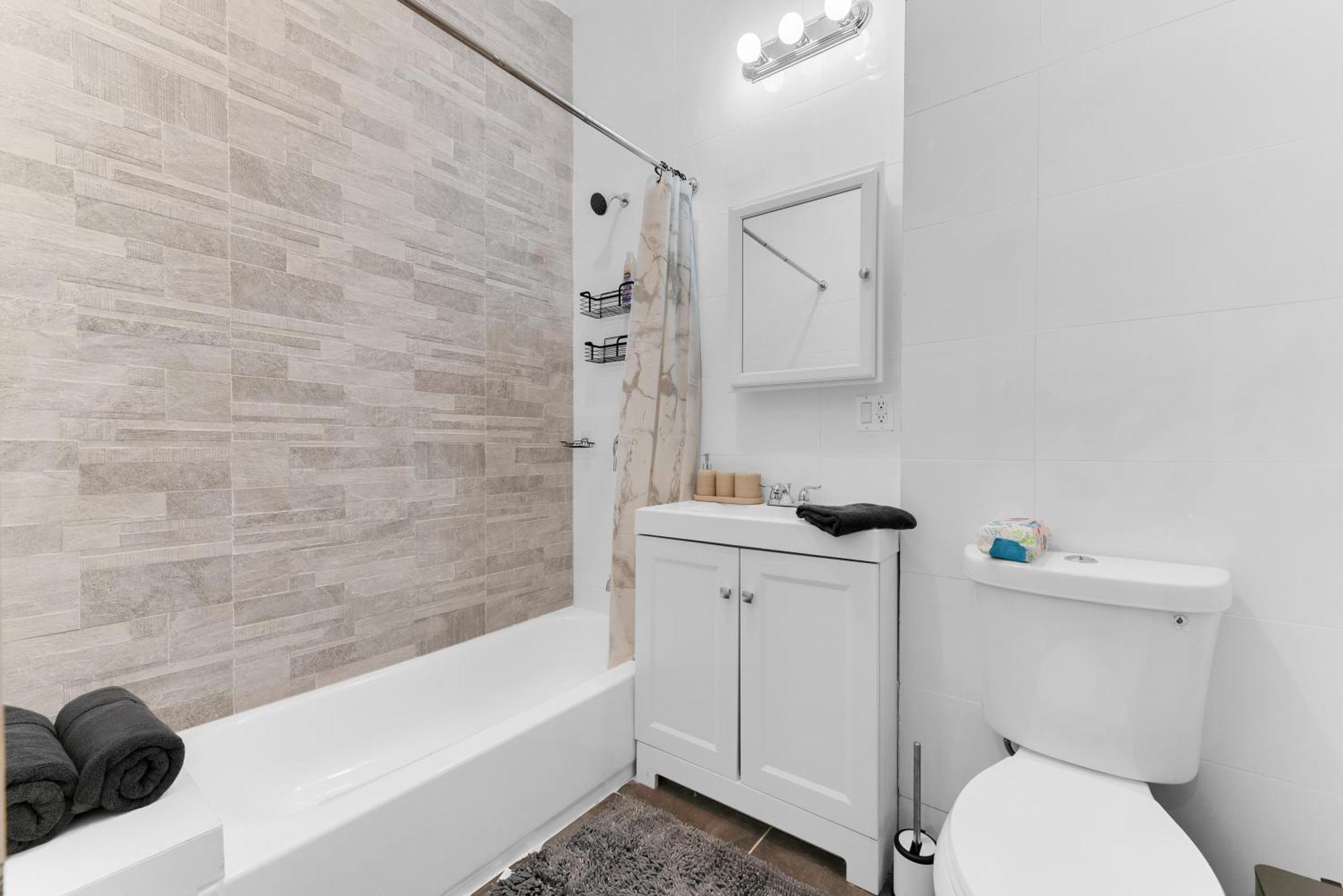뉴욕 Charming 2Br Bkyrd Near Williamsburg 아파트 외부 사진