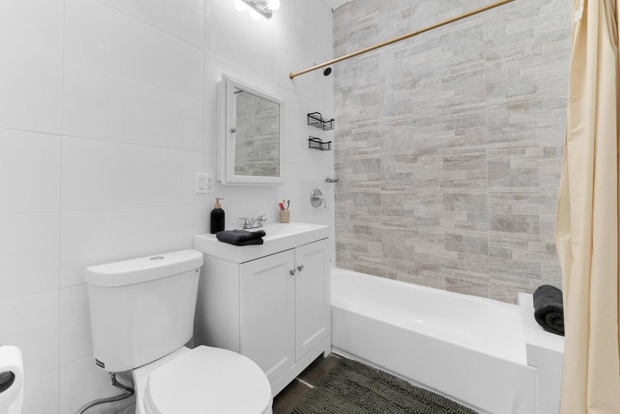 뉴욕 Charming 2Br Bkyrd Near Williamsburg 아파트 외부 사진